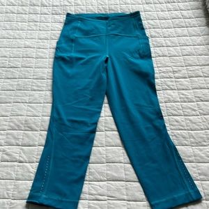 Lululemon active pants. Size 4. Only worn twice.